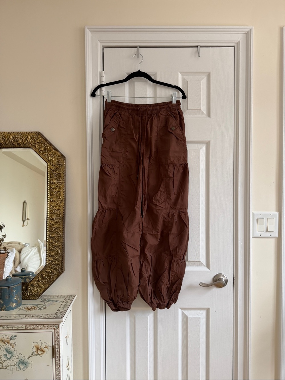Free People Set Me free cargo joggers pants, small - Picture 4 of 7